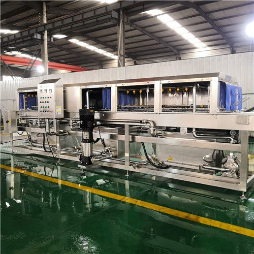 6米全自动塑料筐清洗机 食品加工行业的高效清洁解决方案